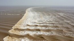 Qiantang River
