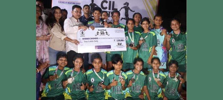 CIL Cup: পুরুষদের চ্যাম্পিয়ন নন্দঝাড় ছাত্র সমাজ এবং মহিলা বিভাগে মুর্শিদাবাদ রামনগর